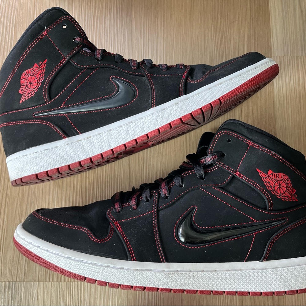 Nike Air Jordan 1 Mid - “Fearless Come Fly With Me” - Black/Red - Size 12